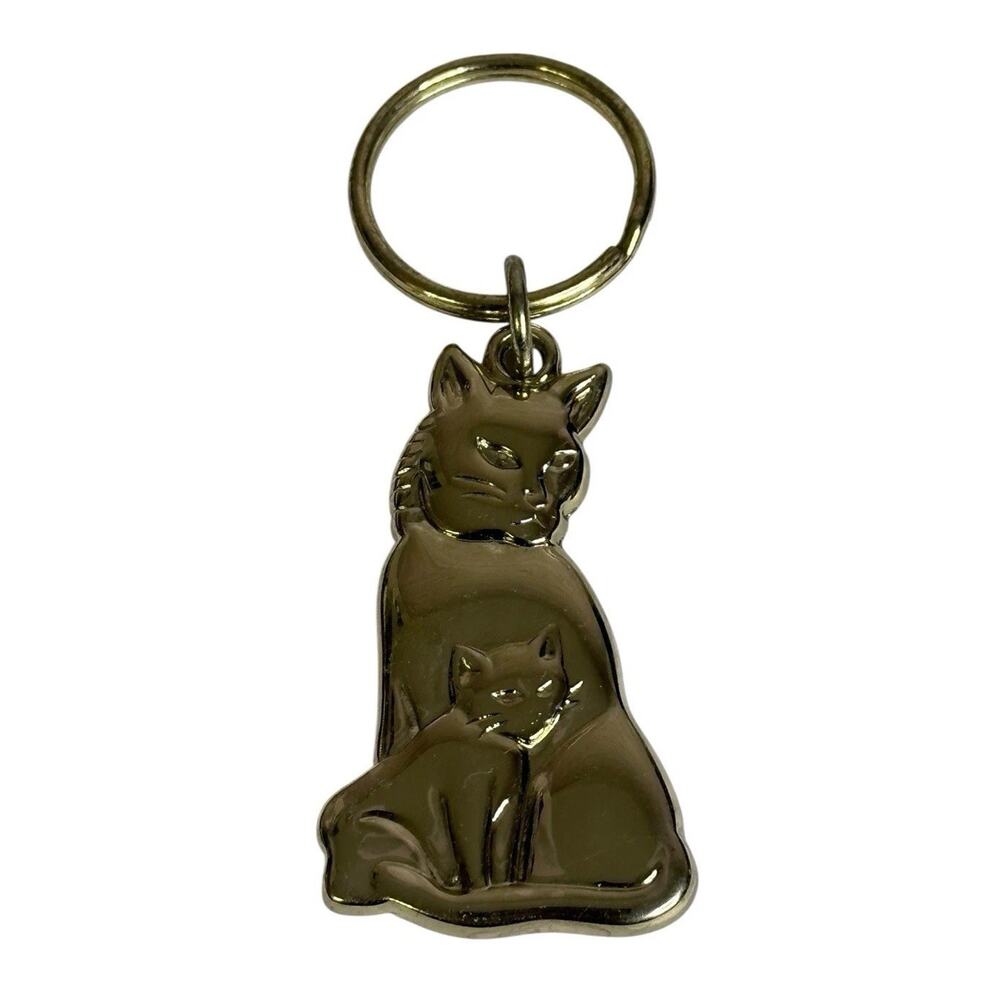 Vintage Mother Kitty Cat & Kitten Keychain Pendant Sitting Metal